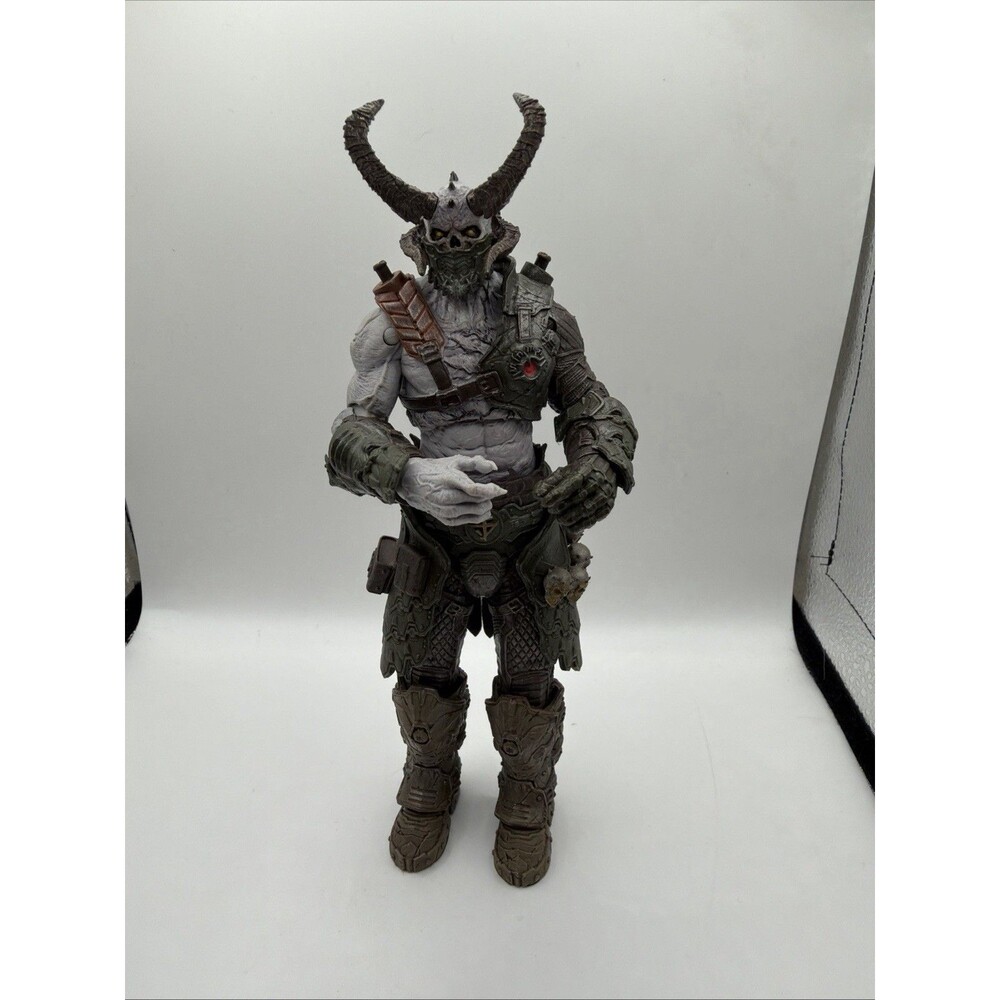 McFarlane Toys Doom Marauder 7" Action Figure Missing Weapon